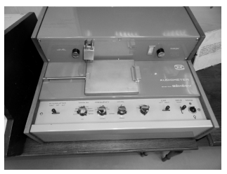  Figure 4: Bekesys audiometer.